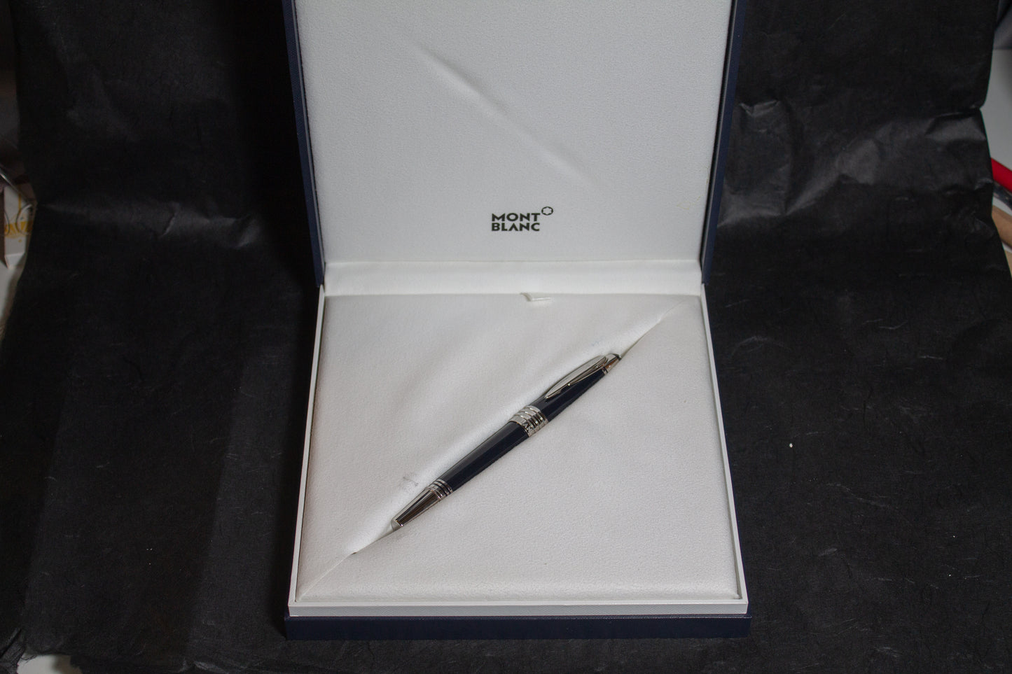 Montblanc Great Characters Special Edition John F. Kennedy Fountain Pen - Medium