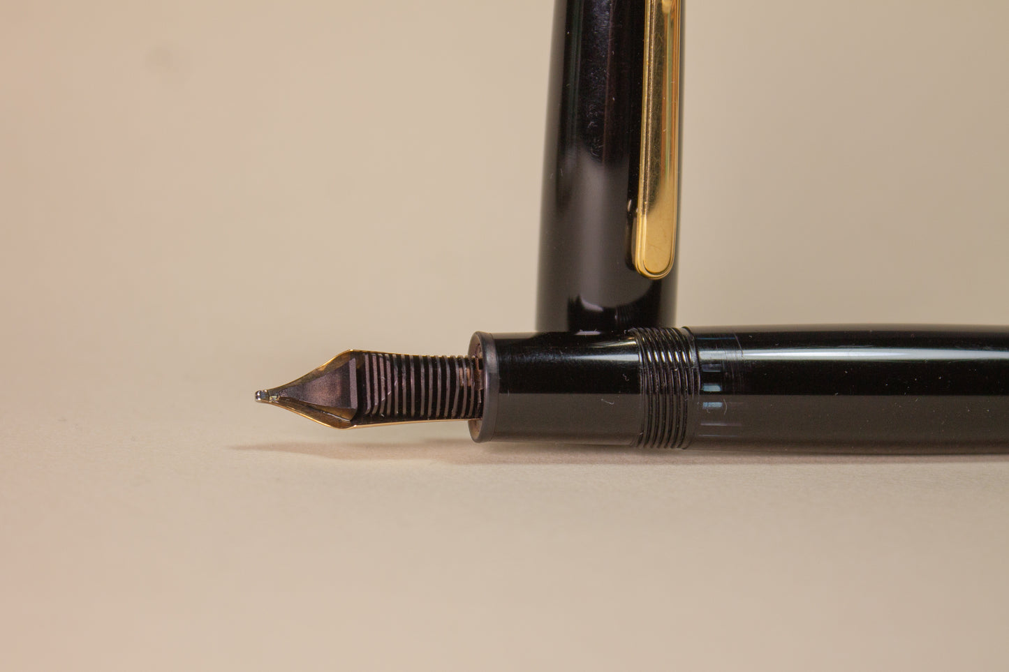 Pre-Owned Montblanc Meisterstuck LeGrand 146 Fountain Pen