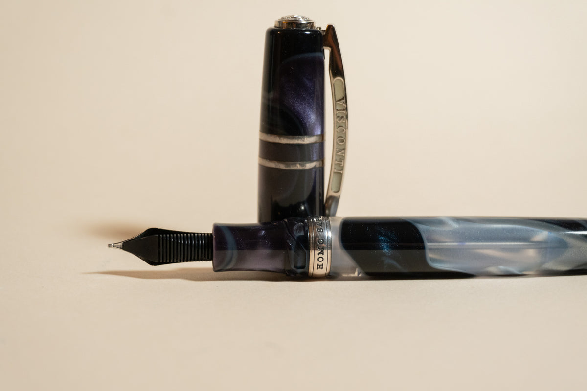 Pre-Owned Visconti Homo Sapiens Midnight in Florence Fountain Pen - Medium