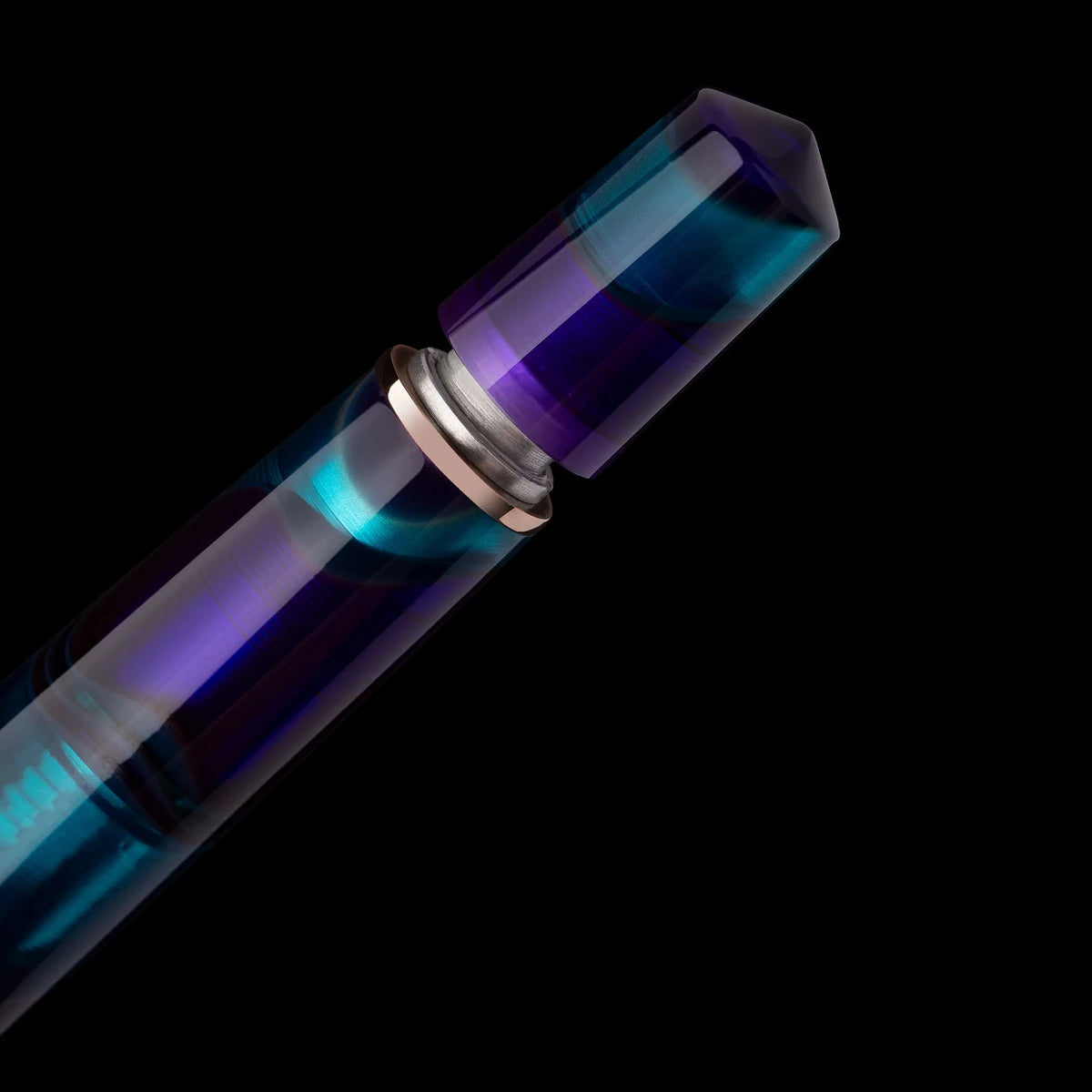Leonardo Momento Zero Grande Fountain Pen - Eclipse Collection: Moon with Rose Gold Trim