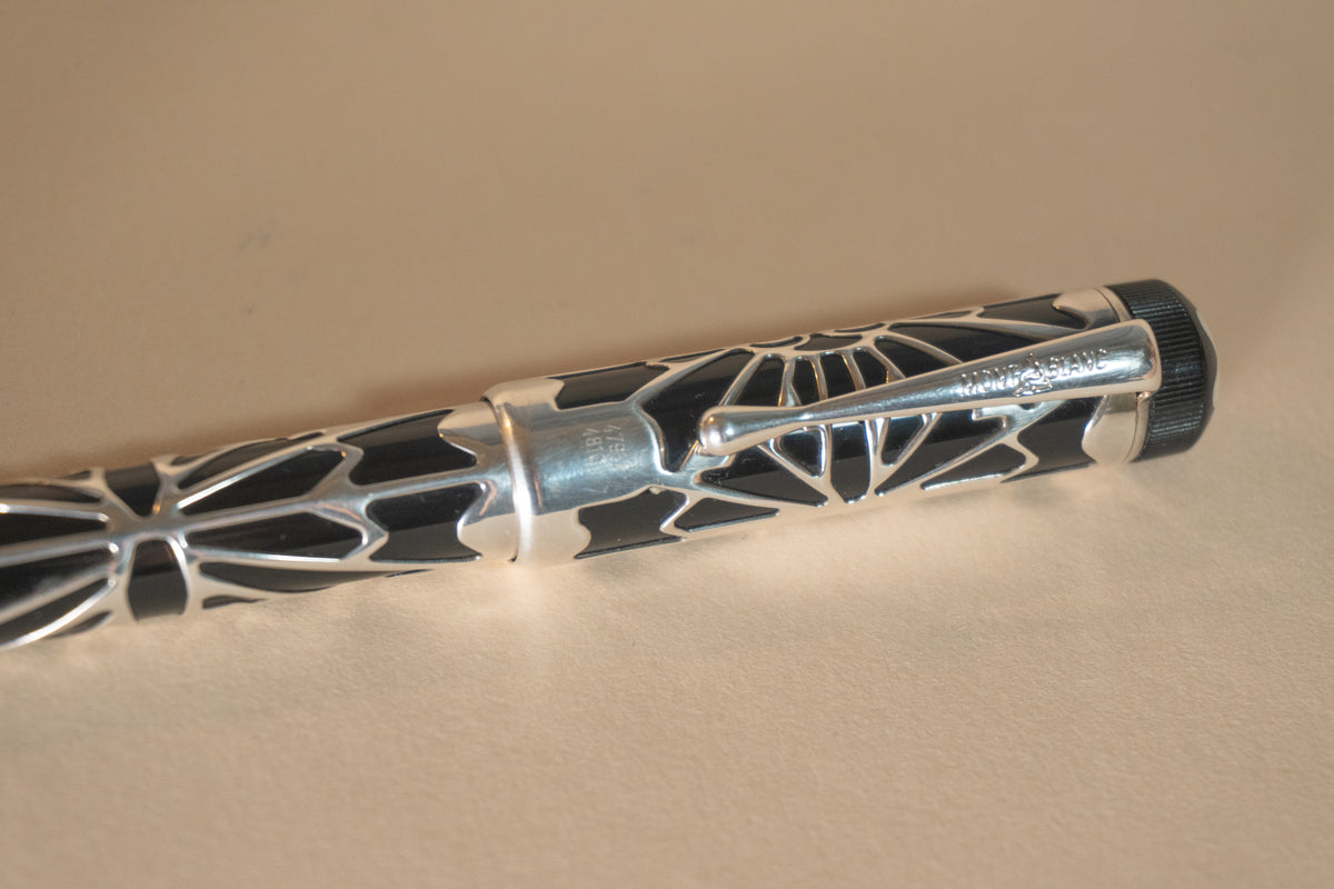 Pre-Owned Montblanc Octavian Fountain Pen - LE 4810