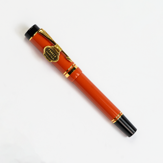 Pre-Owned Parker Duofold International Big Red (Orange) Fountain Pen 18K M