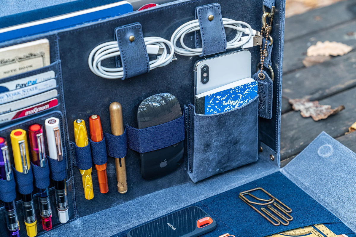 Galen Leather Writer's Medic Bag XLarge - Crazy Horse Navy Blue