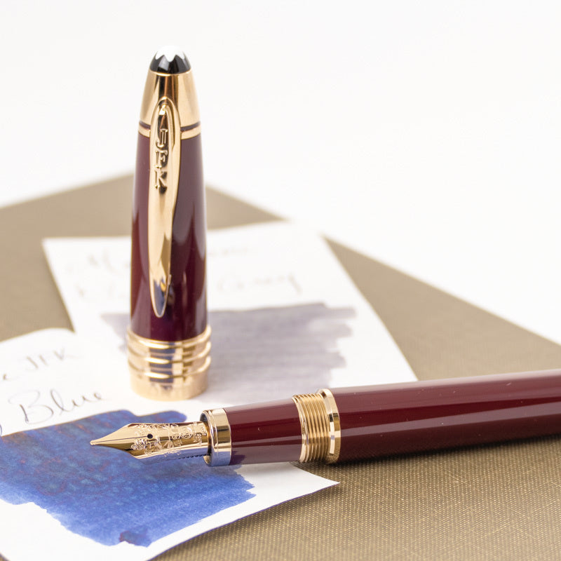 Montblanc Hommage to John F. Kennedy Fountain Pen (Great Characters Special Edition - Burgundy)